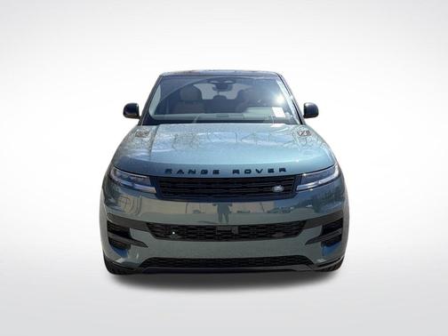 Giola Green 2026 Land Rover Range Rover Sport SE