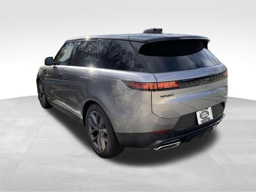 2025 Land Rover Range Rover Sport P360 SE