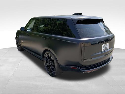 2025 Land Rover Range Rover AUTOBIOGRAPHY
