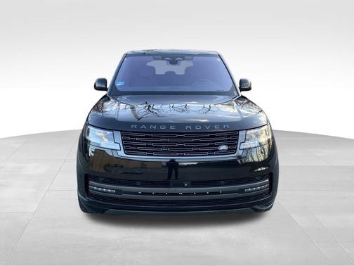 2023 Land Rover Range Rover P400 SE