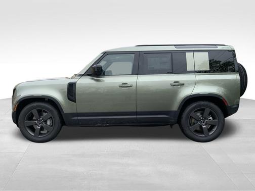 2025 Land Rover Defender P400 S