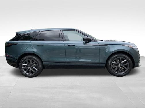 2026 Land Rover Range Rover Velar P250 Dynamic SE
