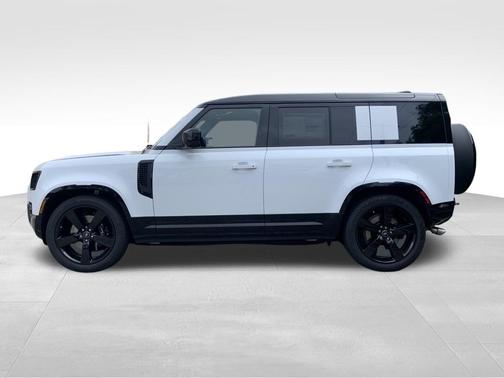2025 Land Rover Defender P525 V8