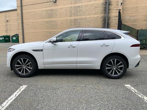 2025 Jaguar F-PACE P250 R-Dynamic S