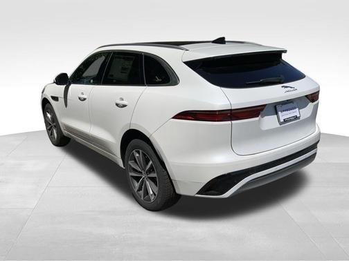 2025 Jaguar F-PACE P250 R-Dynamic S