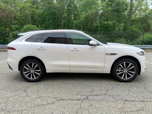 2025 Jaguar F-PACE P250 R-Dynamic S