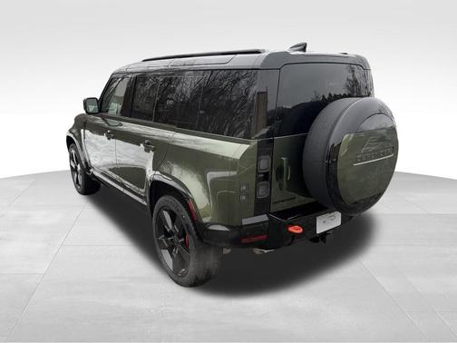 2026 Land Rover Defender 110 X