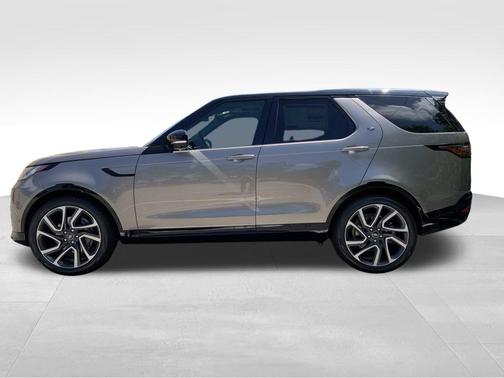 2025 Land Rover Discovery P300 Dynamic SE