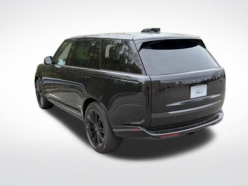 Santorini Black 2026 Land Rover Range Rover P530 SE 7 Seat
