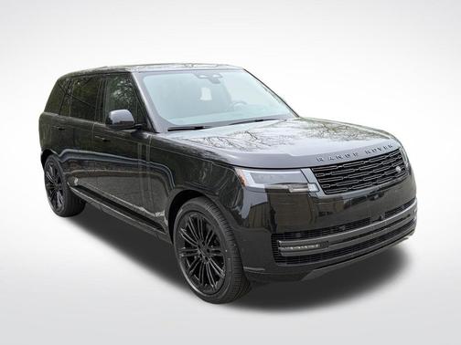 Santorini Black 2026 Land Rover Range Rover P530 SE 7 Seat