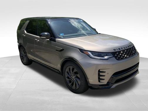 2024 Land Rover Discovery P300 Dynamic SE