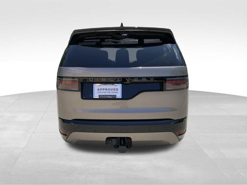 2024 Land Rover Discovery P300 Dynamic SE