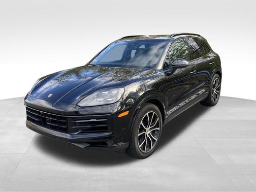 2024 Porsche Cayenne Base