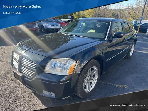 2005 Dodge Magnum RT