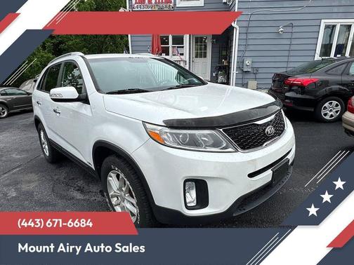 Snow White Pearl 2015 Kia Sorento LX