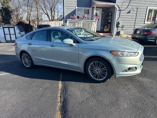 2013 Ford Fusion Hybrid SE Hybrid