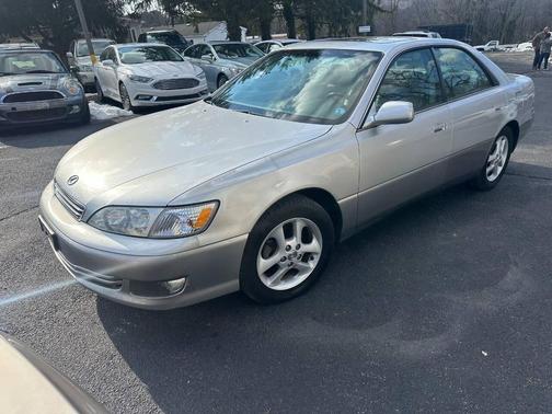 2001 Lexus ES 300 Base