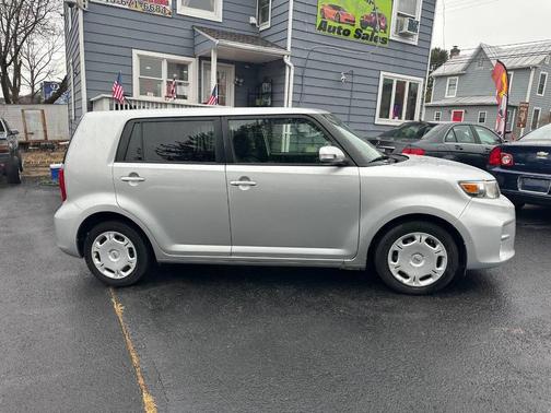 2013 Scion xB 10 Series