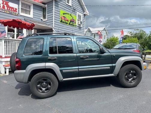 2005 Jeep Liberty Sport