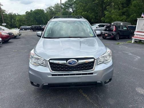 Gray 2015 Subaru Forester 2.5i Premium