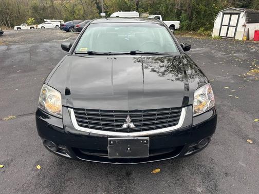 2009 Mitsubishi Galant Base