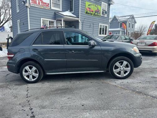 2011 Mercedes-Benz M-Class 4MATIC