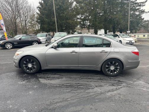 2009 Hyundai Genesis 3.8