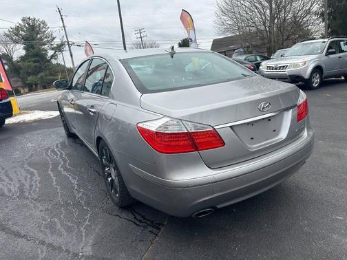 2009 Hyundai Genesis 3.8