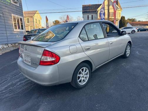 2003 Toyota Prius Base