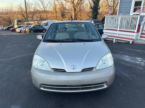 2003 Toyota Prius Base