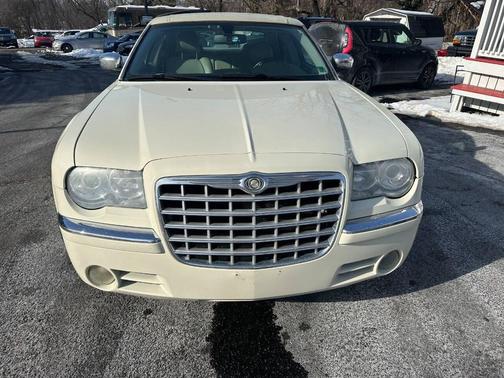 2006 Chrysler 300C Base