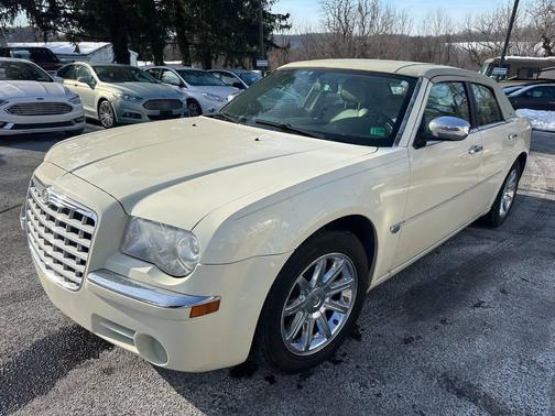 2006 Chrysler 300C Base