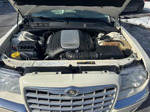 2006 Chrysler 300C Base