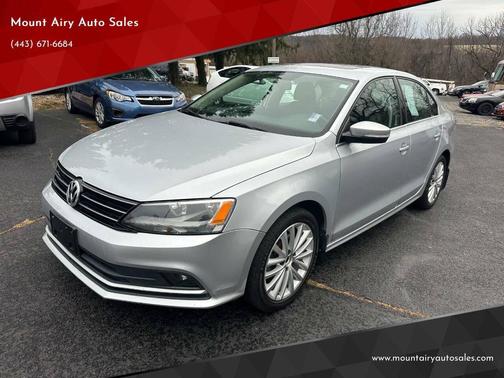 2015 Volkswagen Jetta Auto SE w/Connectivity/Navigation