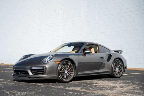 2017 Porsche 911 Turbo