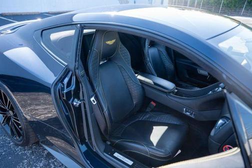 2014 Aston Martin Vanquish Base