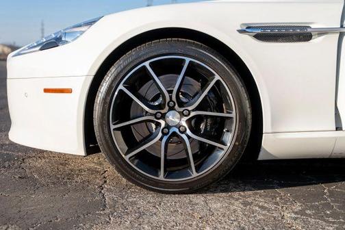 2014 Aston Martin Rapide S Base