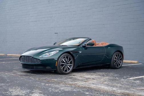 2022 Aston Martin DB11 Volante