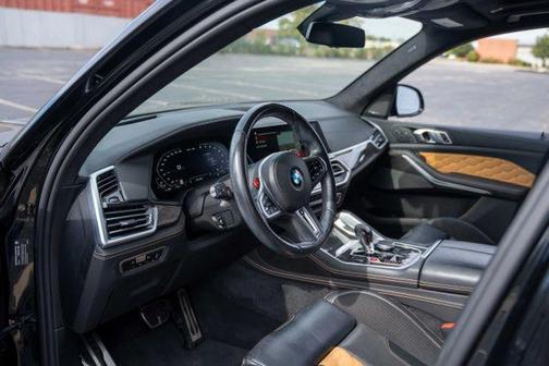 2022 BMW X5 M Base