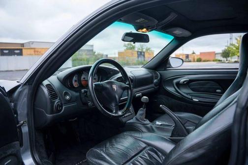 2003 Porsche 911 Carrera 4S