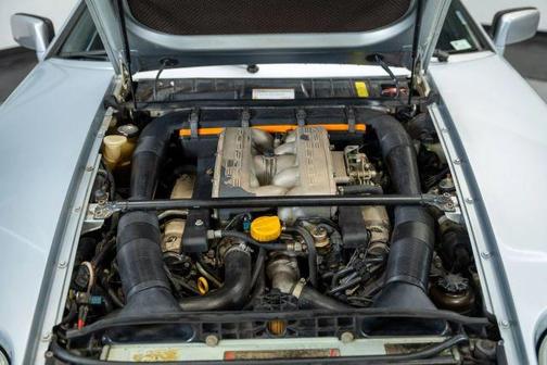 1991 Porsche 928 S4