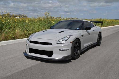 Gun Metallic 2024 Nissan GT-R Premium
