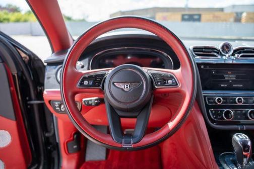 2021 Bentley Bentayga V8