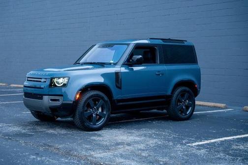 2022 Land Rover Defender 90 X-Dynamic S