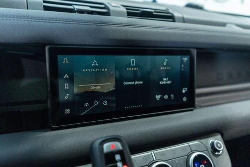 2023 Land Rover Defender 110 X-Dynamic SE