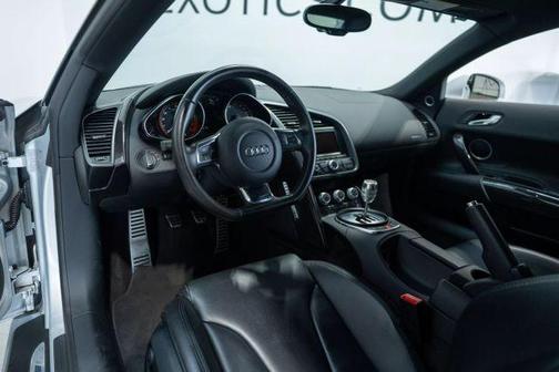 2011 Audi R8 5.2 quattro