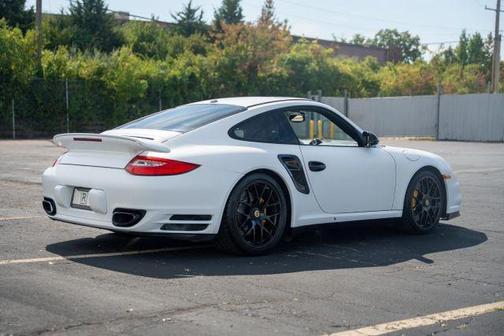 2013 Porsche 911 Turbo S