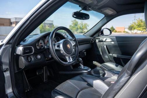 2013 Porsche 911 Turbo S