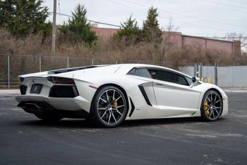 2013 Lamborghini Aventador LP700-4