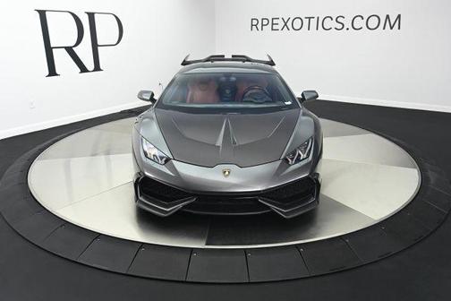 Gray 2015 Lamborghini Huracan LP610-4